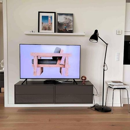 Bo Med Stil Og Udsigt Til Aarhus Lystbadehavn Apartment ภายนอก รูปภาพ