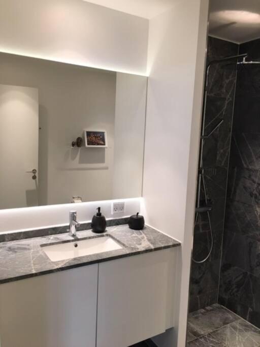 Bo Med Stil Og Udsigt Til Aarhus Lystbadehavn Apartment ภายนอก รูปภาพ